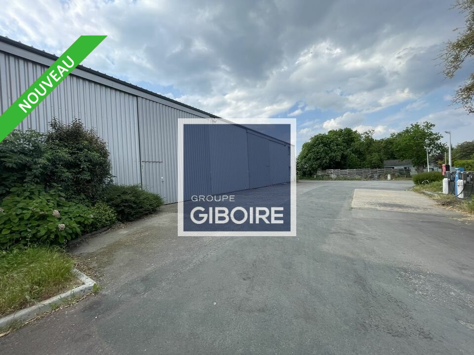 Local d'activites  - DOMLOUP (35.7203) - 9