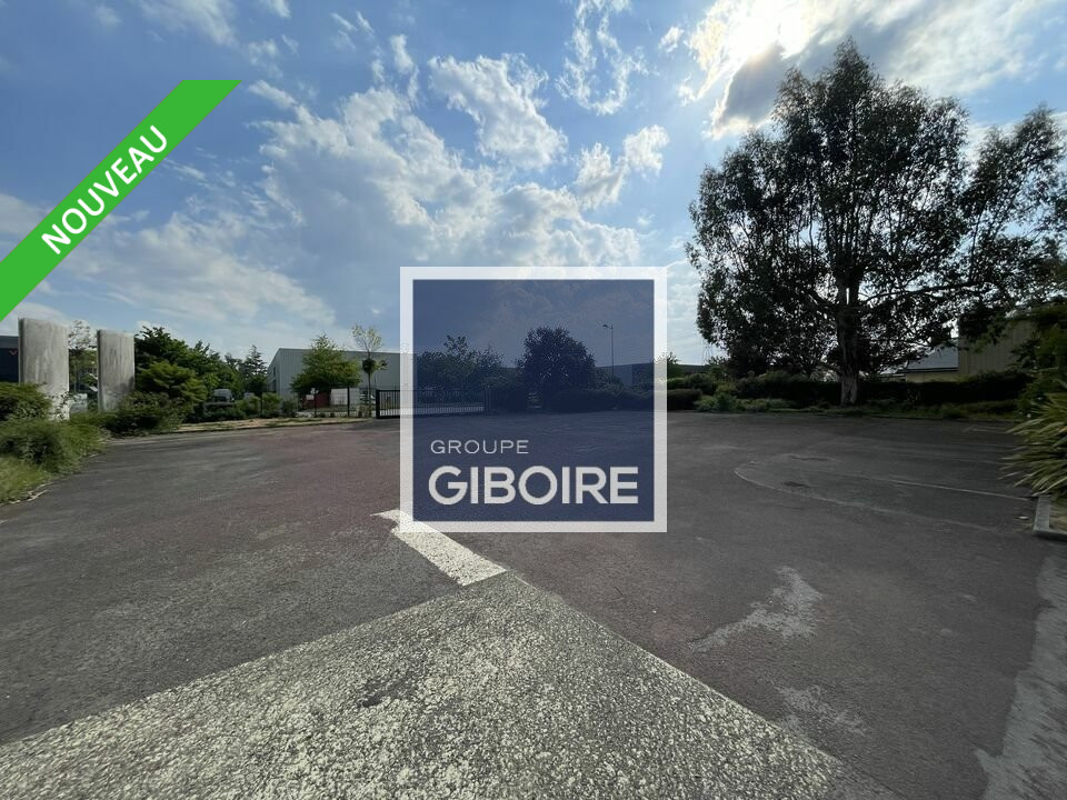 Local d'activites  - DOMLOUP (35.7203) - 11