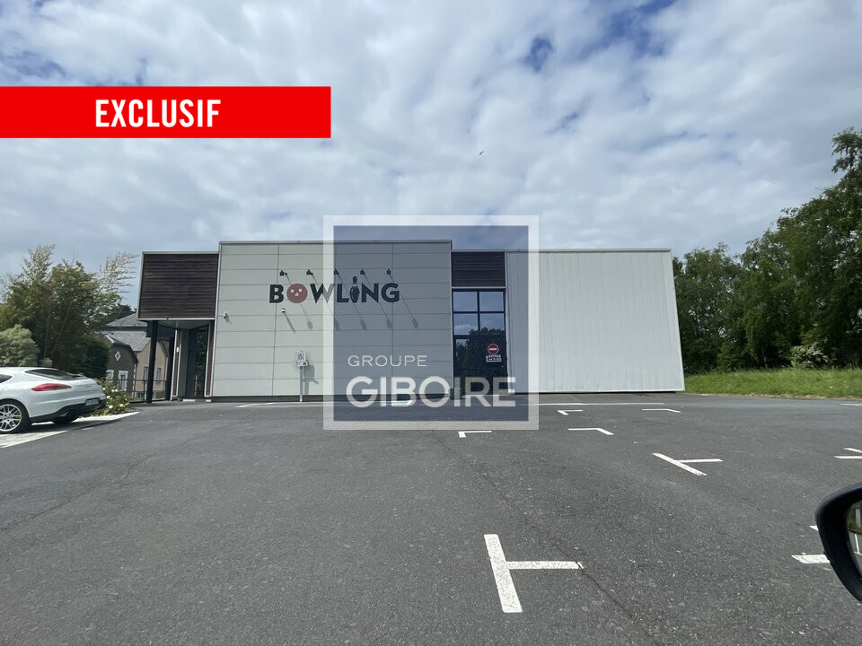 Murs commerciaux - a vendre  - FOUGRES (35.7221) - 1