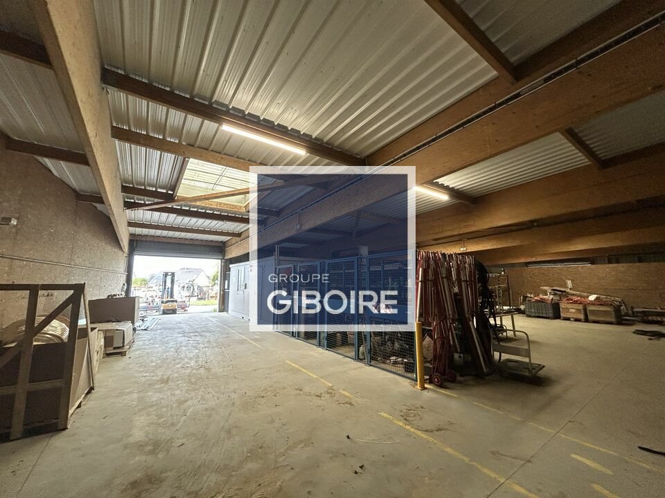 Local d'activites  - LA MEZIERE (35.0486) - 16