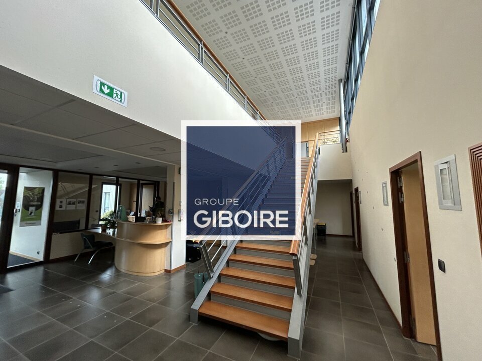Local d'activites  - LA MEZIERE (35.0486) - 12