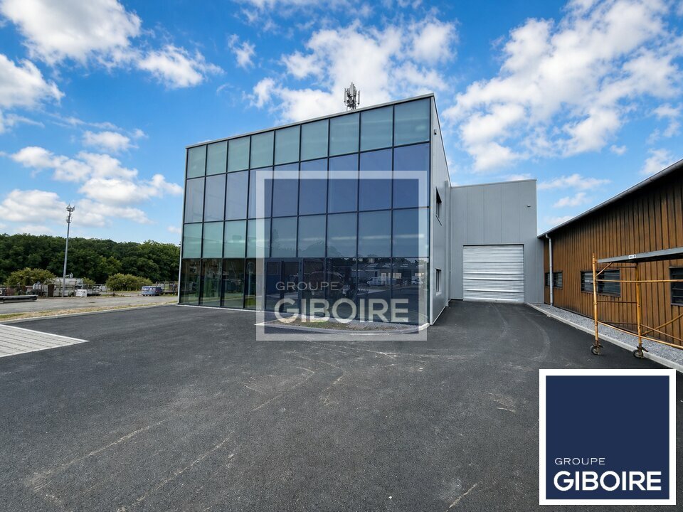Local d'activites  - AIGREFEUILLE SUR MAINE (44.019085) - 1