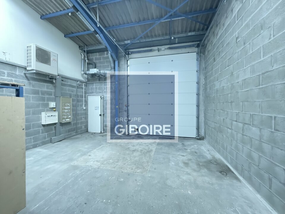 Local d'activites  - TREILLIERES (44.019054) - 9