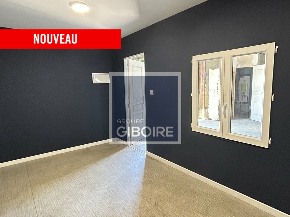 Local d'activites  - GUICHEN (35.6672) - 7