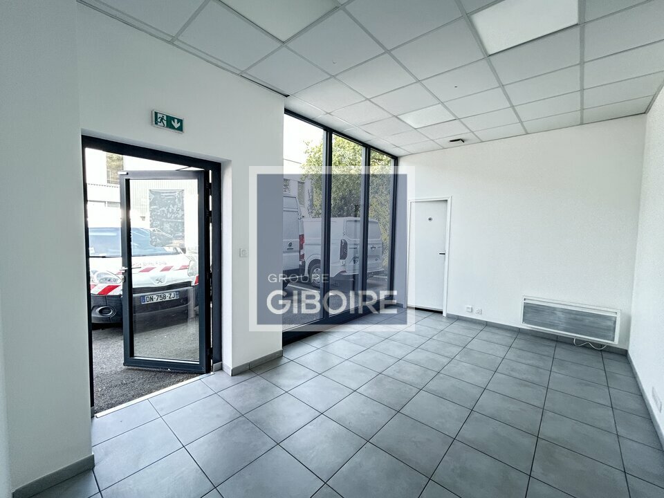Local d'activites  - VERN SUR SEICHE (35.4929) - 8