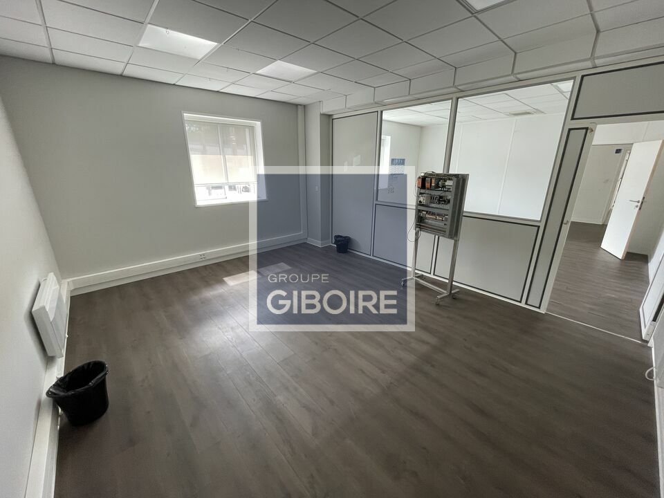 Local d'activites  - CESSON SEVIGNE (35.7239) - 8