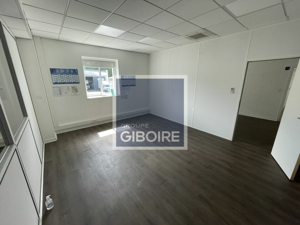 Local d'activites  - CESSON SEVIGNE (35.7239) - 9