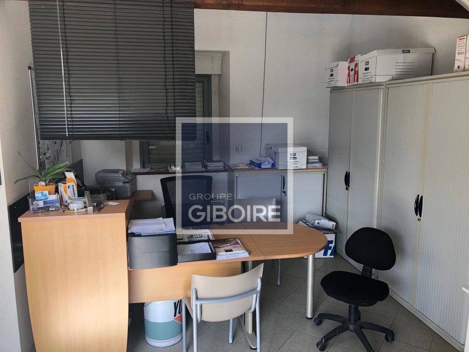 Local d'activites  - SERVON SUR VILAINE (35.3904) - 8