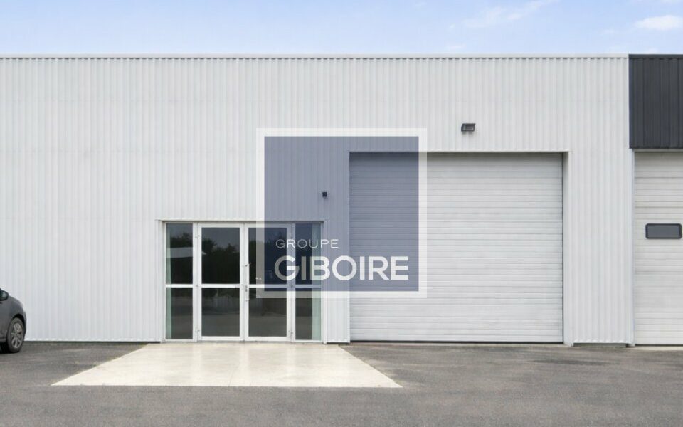 Local d'activites  - SAINT JEAN DE LINIERES (49.017462) - vue principale