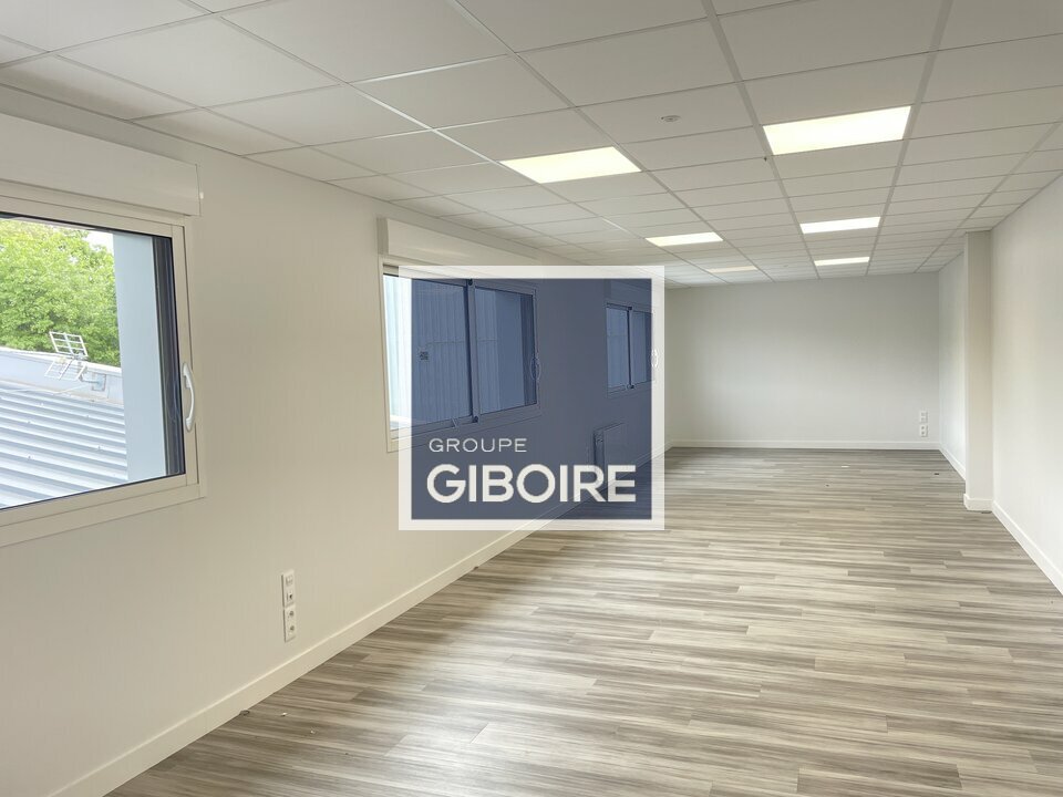 Local d'activites  - CESSON SEVIGNE (35.6706) - 10