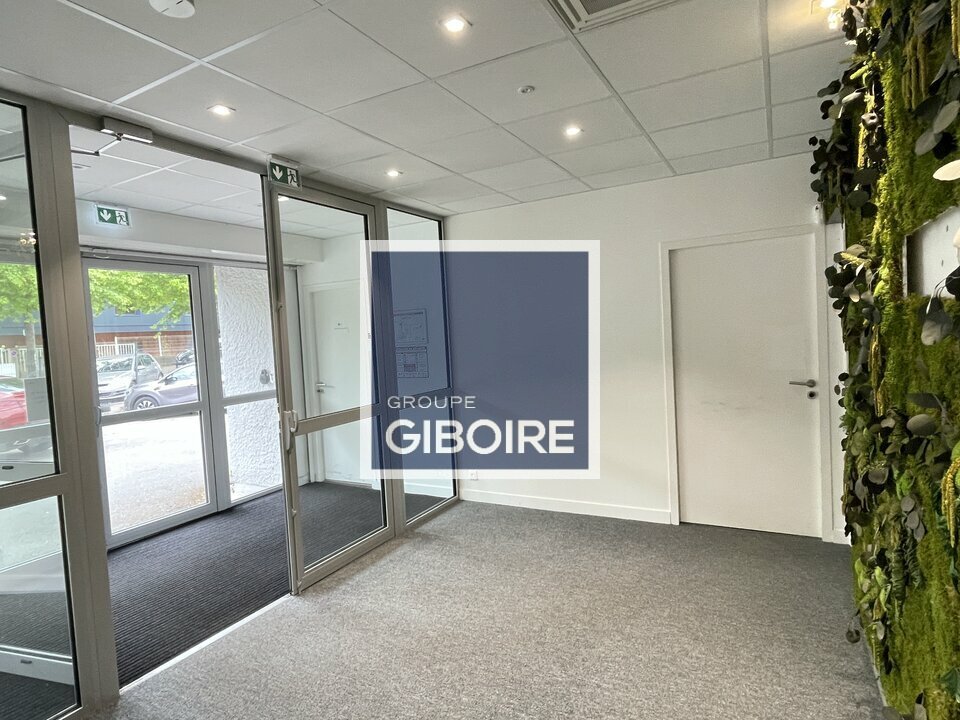 Local d'activites  - CESSON SEVIGNE (35.6706) - 3