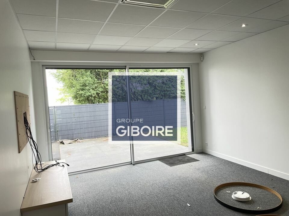 Local d'activites  - CESSON SEVIGNE (35.6706) - 7