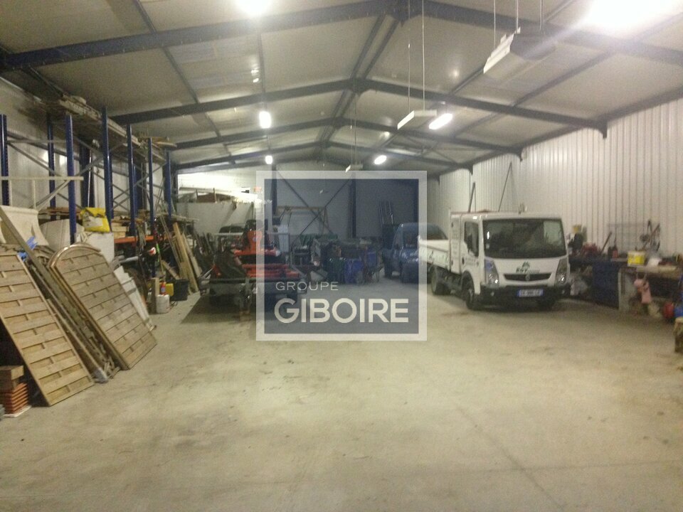 Local d'activites  - GRANDCHAMPS DES FONTAINES (44.019047) - 2