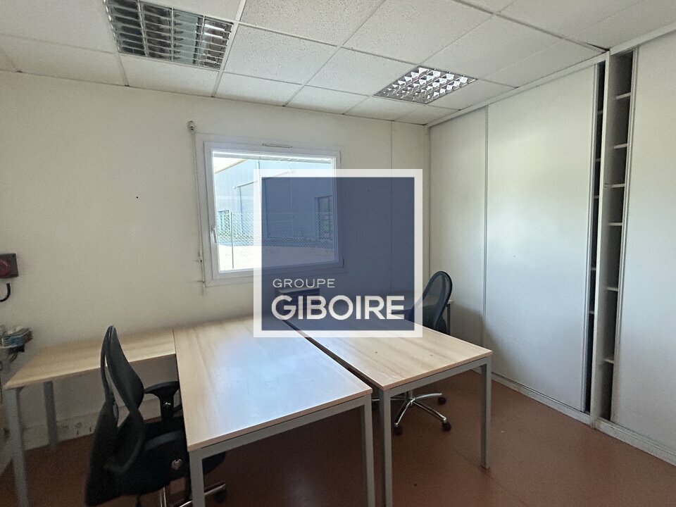 Local d'activites  - SAINT-JACQUES-DE-LA-LANDE (35.7262) - 7