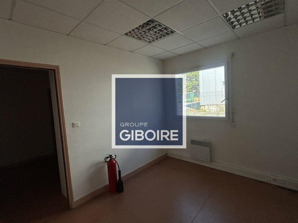 Local d'activites  - SAINT-JACQUES-DE-LA-LANDE (35.7262) - 8