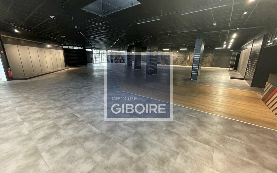 Murs commerciaux - a vendre  - SAINT-HERBLAIN (44.019117) - vue principale