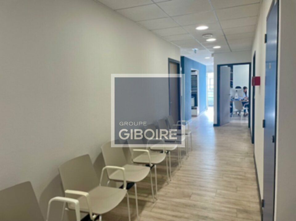 Bureaux  - CESSON SEVIGNE (35.6746) - 3
