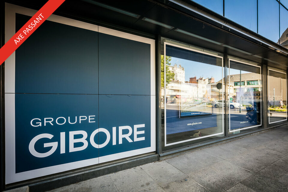 Local commercial - a louer  - RENNES (35.6392) - 1
