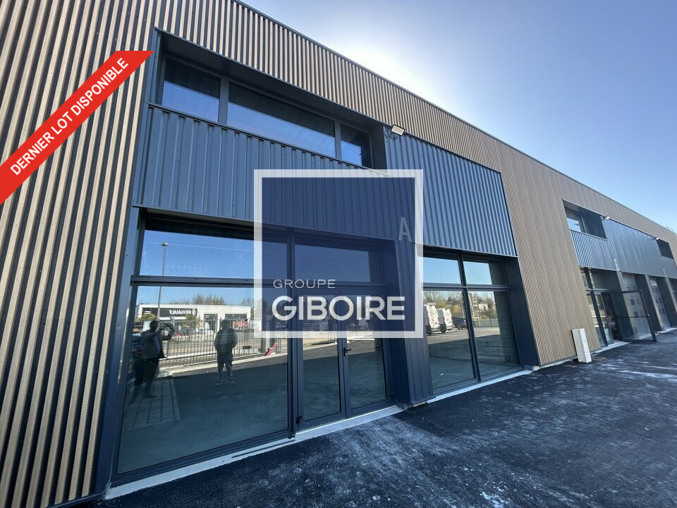 Local d'activites  - SAINT GILLES (35.6871) - 6
