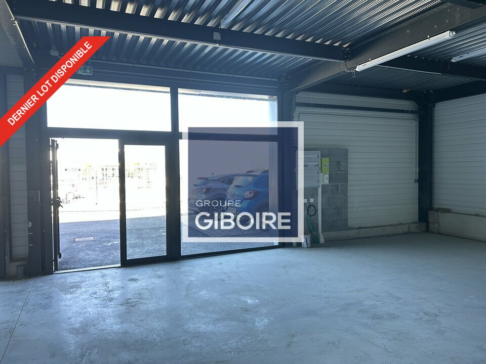 Local d'activites  - SAINT GILLES (35.6871) - 10