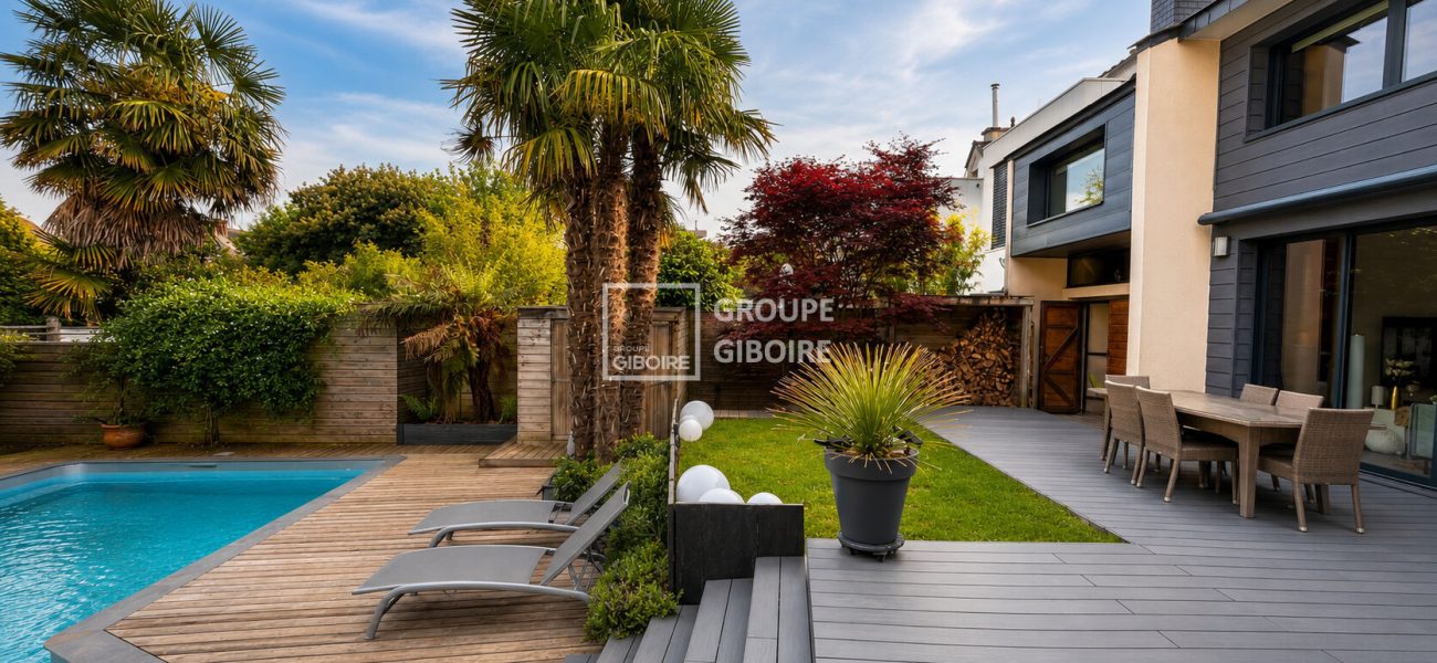 Maison T7  - RENNES (AG26661E-0711) - vue principale