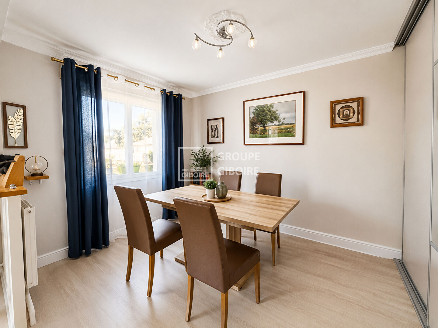 Appartement T4  - REZE (SE26571E) - 2