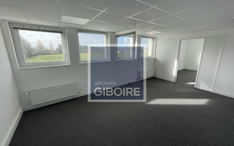 Bureaux  - VERRIRES-EN-ANJOU (49.017466) - vue principale