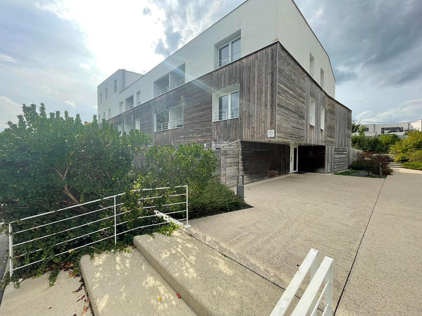 Appartement T3  - VEZIN LE COQUET (MBO26719E) - 1