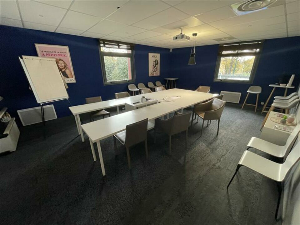 Local d'activites  - HAUTE GOULAINE (44.019043) - 7