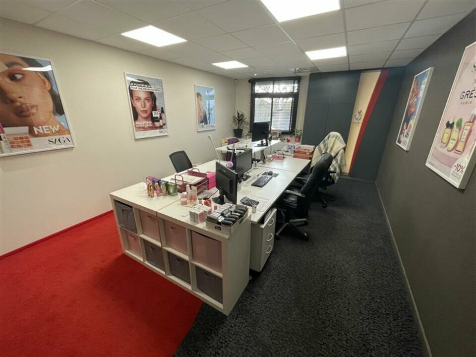 Local d'activites  - HAUTE GOULAINE (44.019043) - 3