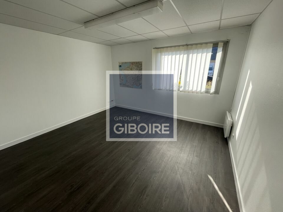 Local d'activites  - LA CHAPELLE SUR ERDRE (44.018968) - 3