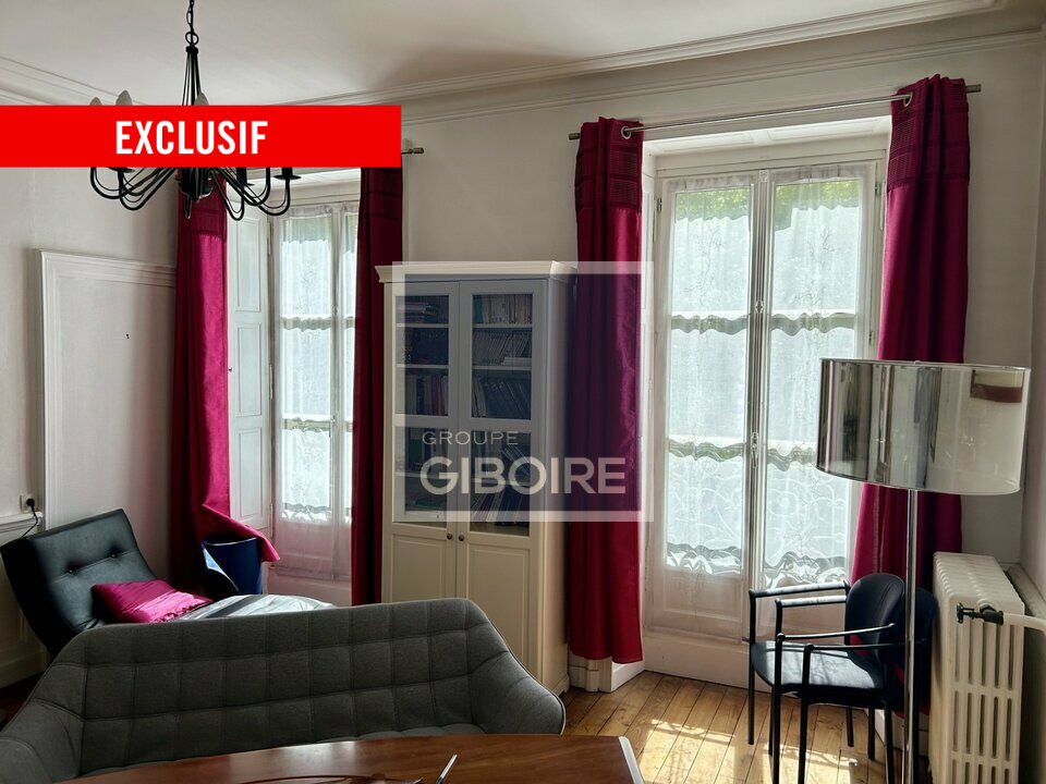 Bureaux  - RENNES (35.7007) - 3