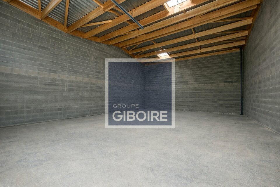Local d'activites  - GRANDCHAMPS DES FONTAINES (44.018686) - 4