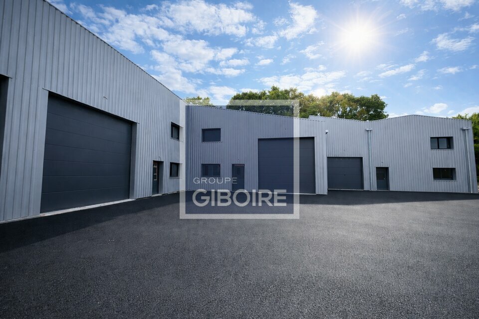 Local d'activites  - GRANDCHAMPS DES FONTAINES (44.018686) - 2