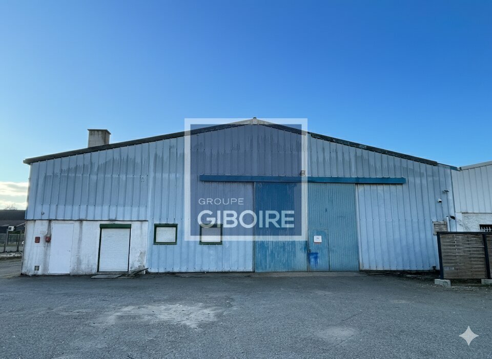 Local d'activites  - SAINT JACQUES DE LA LANDE (35.4304) - 1