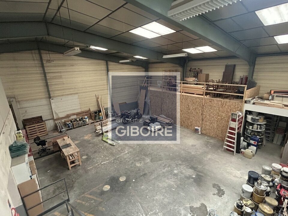 Local d'activites  - CHANTEPIE (35.7255) - 4