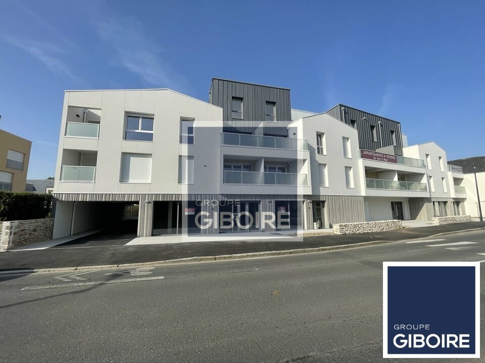 Local commercial - a louer  - TREILLIERES (44.019097) - 1