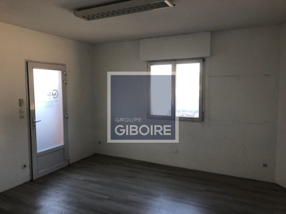 Local d'activites  - CESSON SEVIGNE (35.4024) - 3