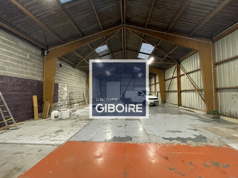 Local d'activites  - BETTON (35.7012) - 3