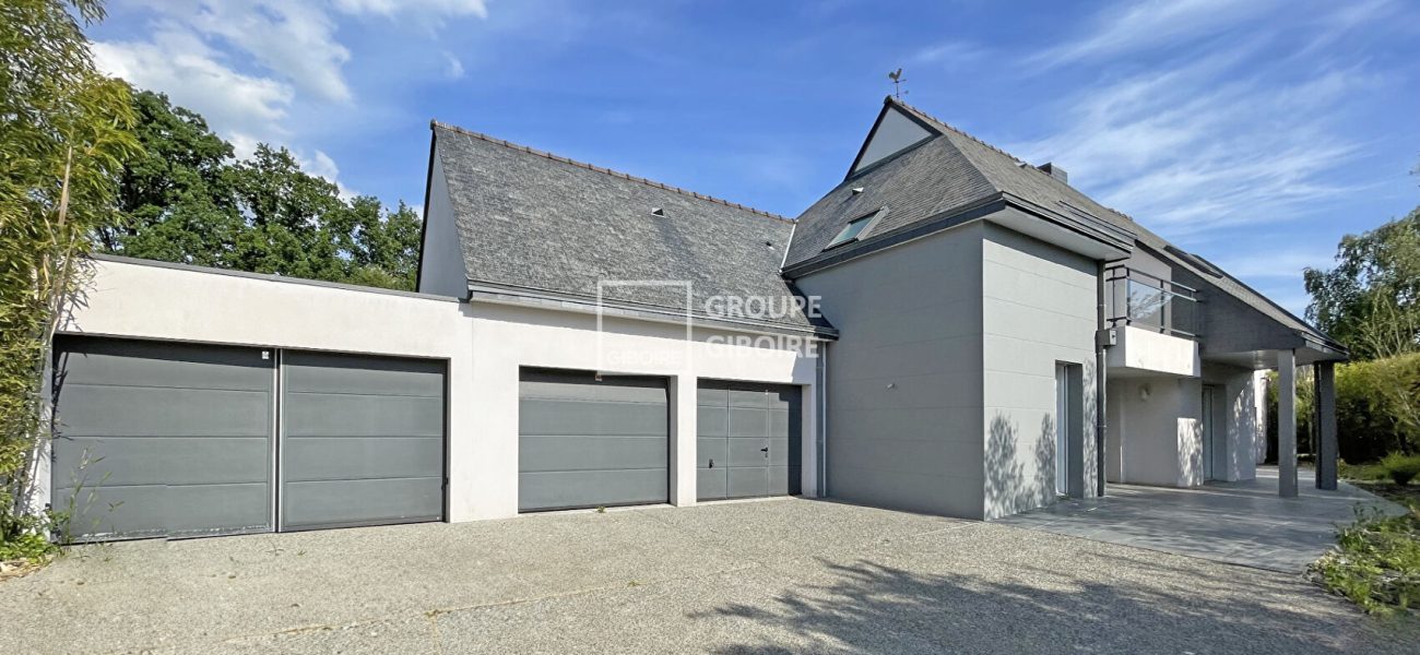 Maison T8  - Saint Grégoire (AM_OG3333ae) - vue principale