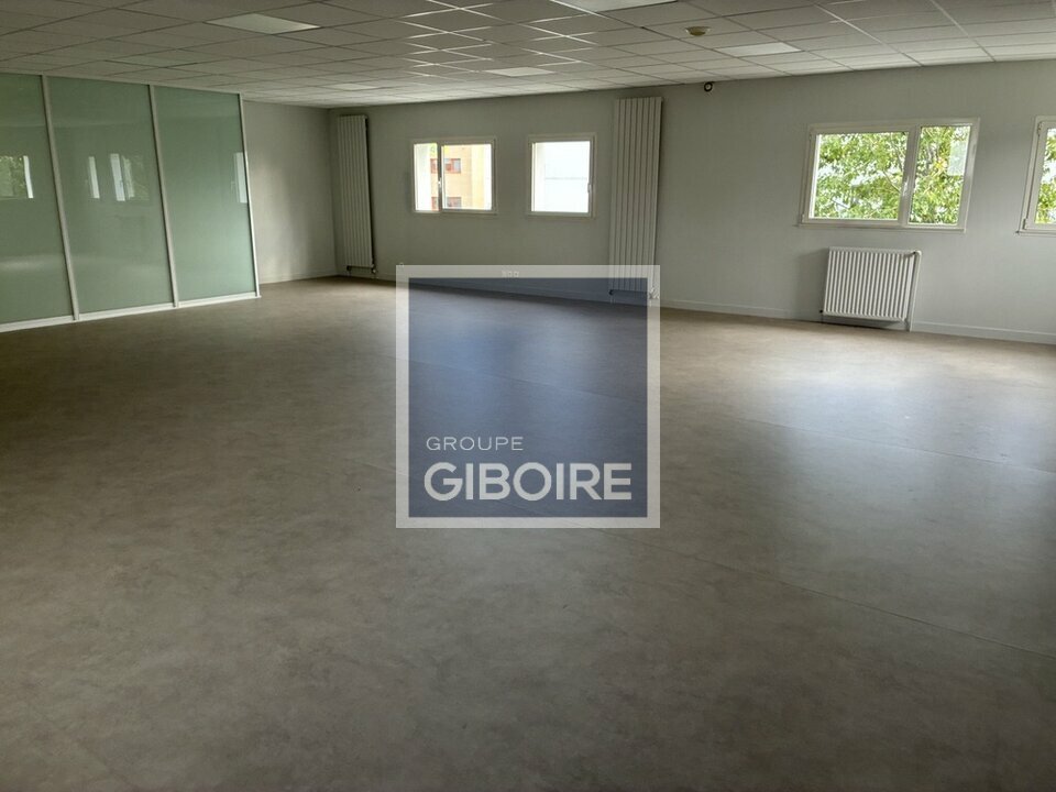 Bureaux  - MELESSE (35.7377) - 2