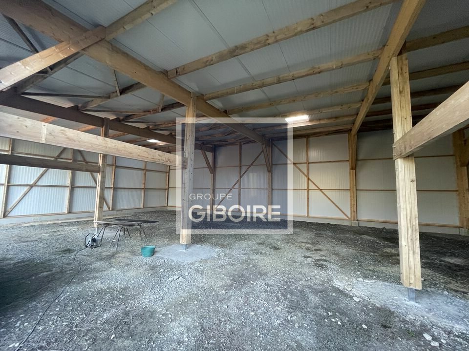 Local d'activites  - NOYAL-SUR-VILAINE (35.7409) - 4