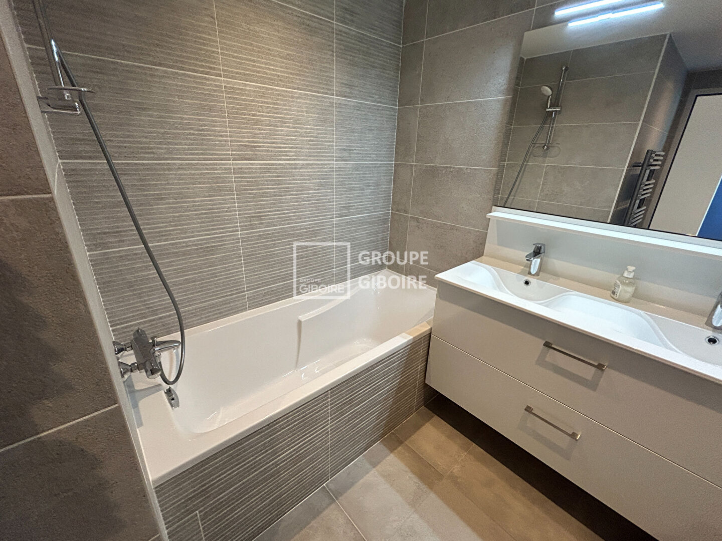 Appartement T5  - RENNES (JP26598-E) - 9