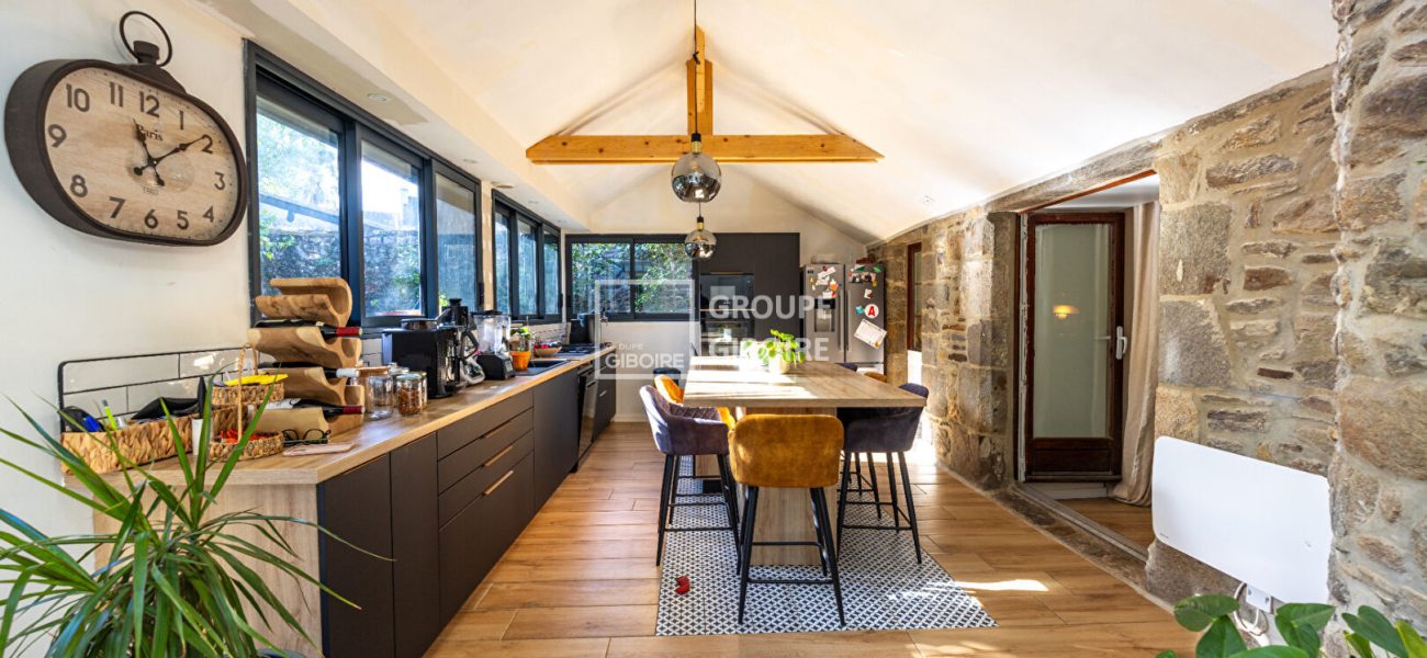 Maison T5  - SAINT SULIAC (CB26738E) - vue principale