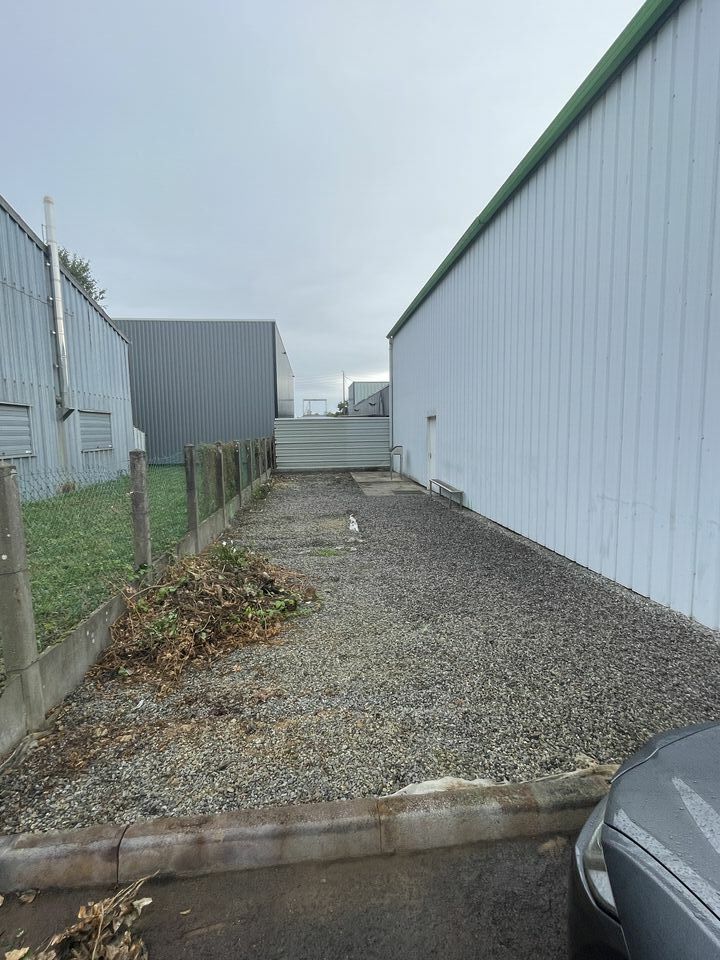 Local d'activites  - CESSON SEVIGNE (35.7239) - 12