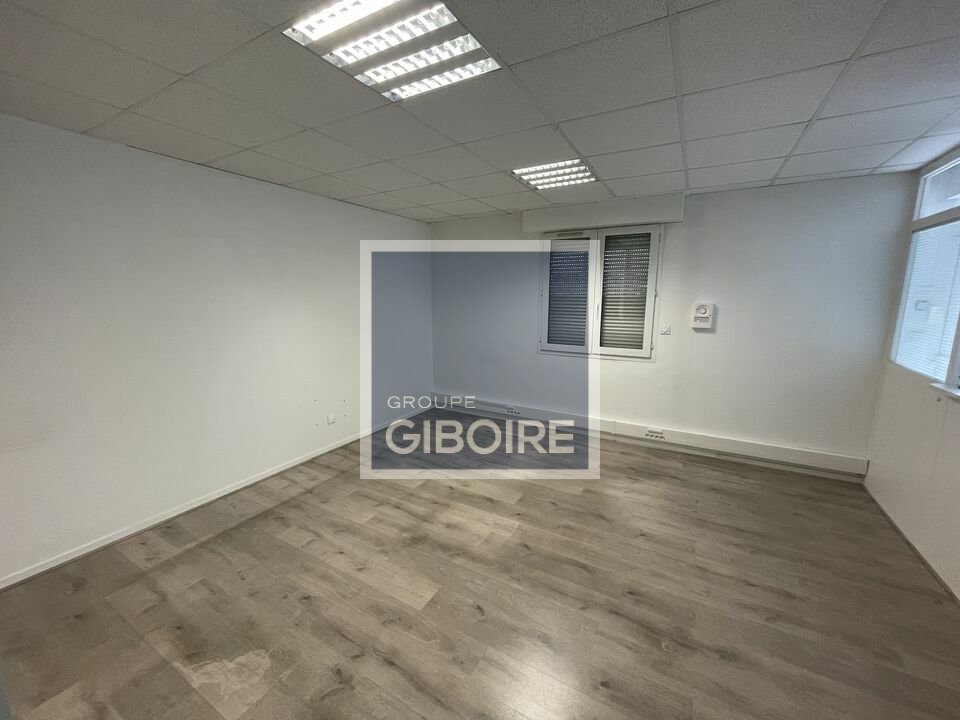 Local d'activites  - CESSON SEVIGNE (35.7239) - 8