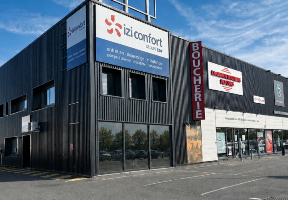 Local d'activites  - ANGERS (49.017508) - 1