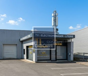 Local commercial - a louer  - CHANTEPIE (35.7402) - vignette