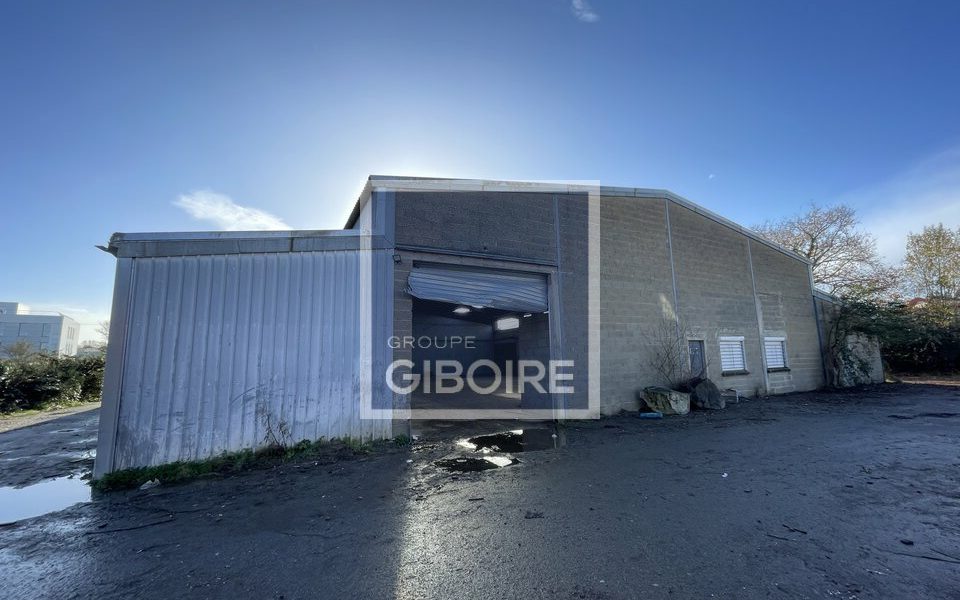 Local d'activites  - RENNES (35.6992) - vue principale