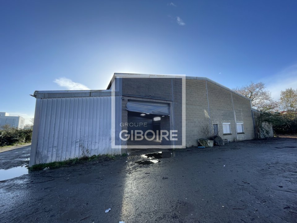 Local d'activites  - RENNES (35.6992) - 1